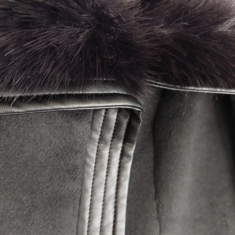 GUESS Lilia Faux-Fur Collar Coat NWOT - Picture 5 of 13